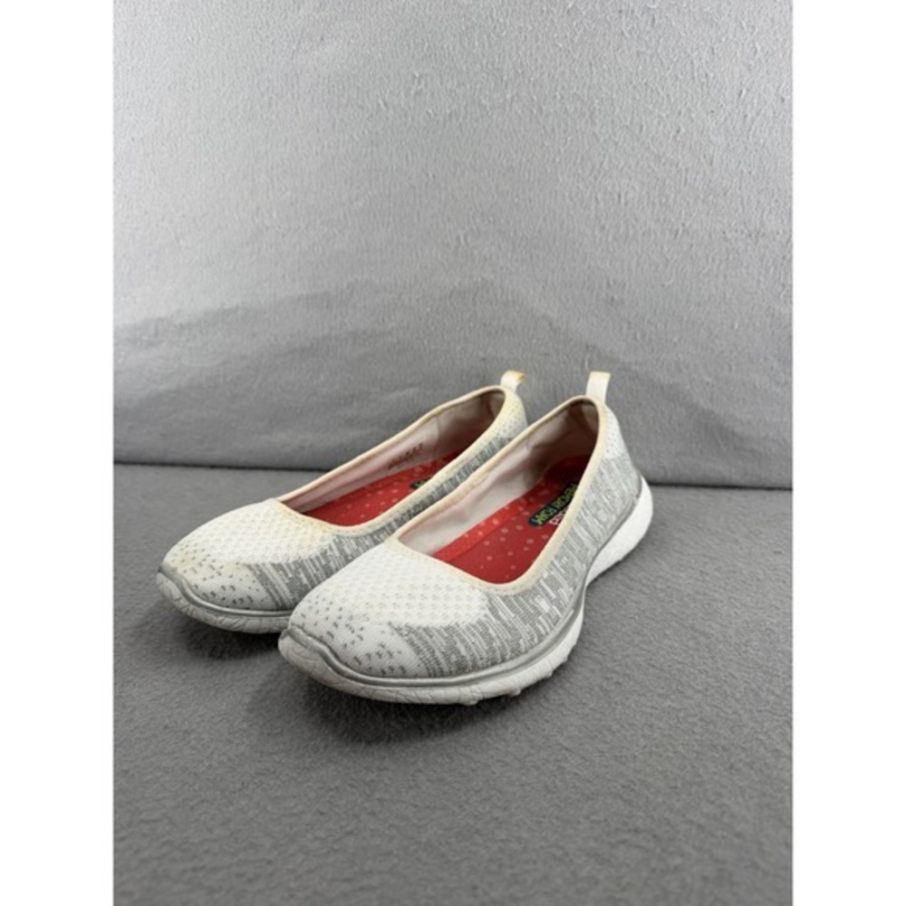 Skechers Shoes Womens Size 8 White Gray Air-Cooled Memory Foam‎ Slip On Comfort
